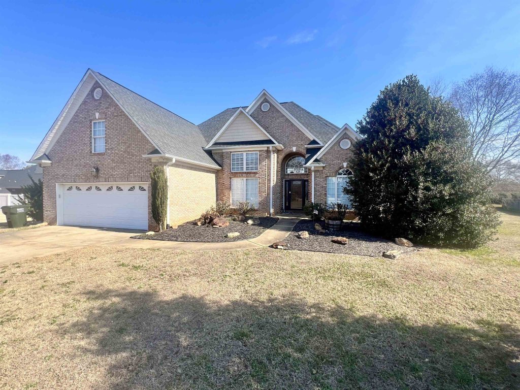 Cobblestone, Inman community