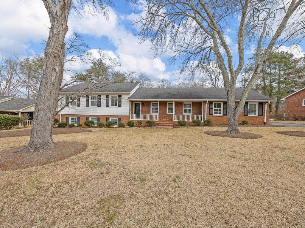 307 Holly Drive