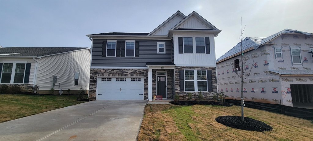 Halton Oaks, Spartanburg community