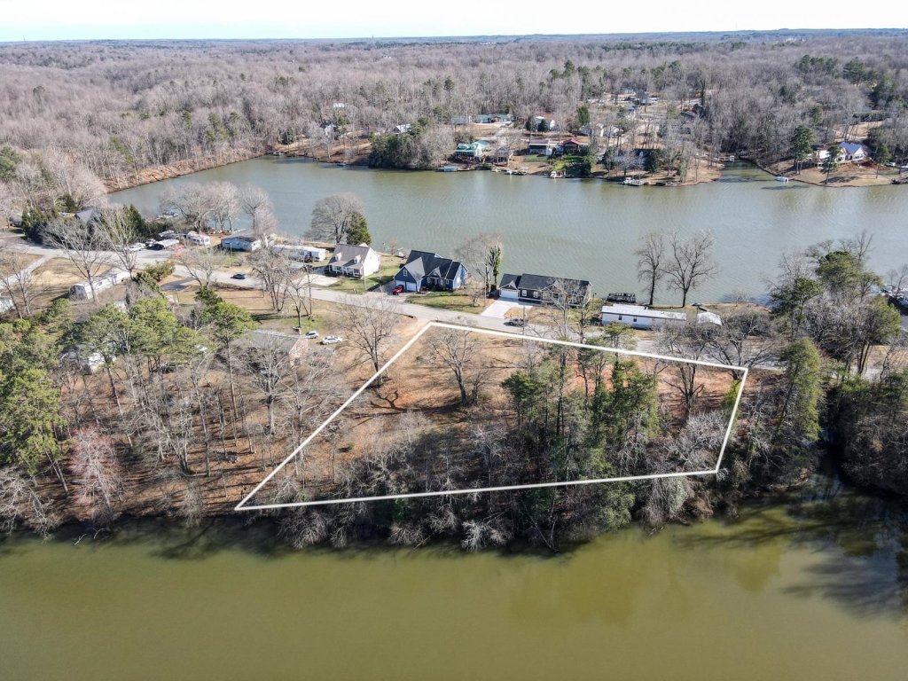 Berry Shoals, Duncan community