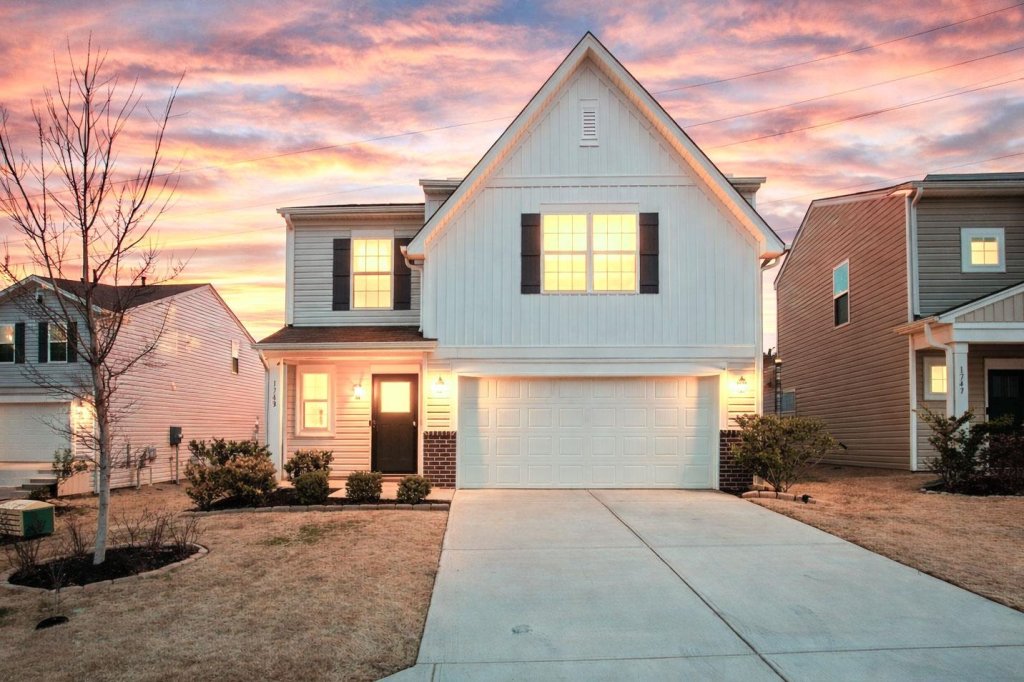 1743 Southwold Lane