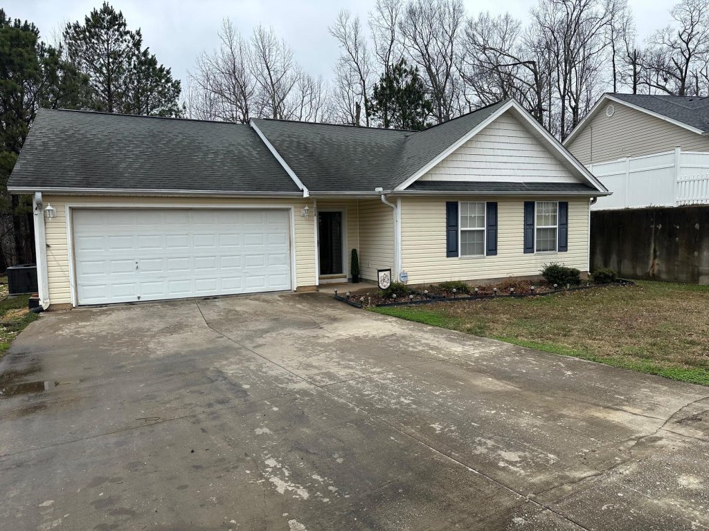 258 Chateau Street
