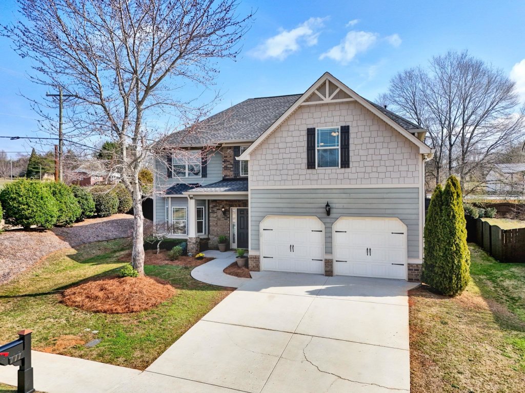 Briar Creek, Greer community