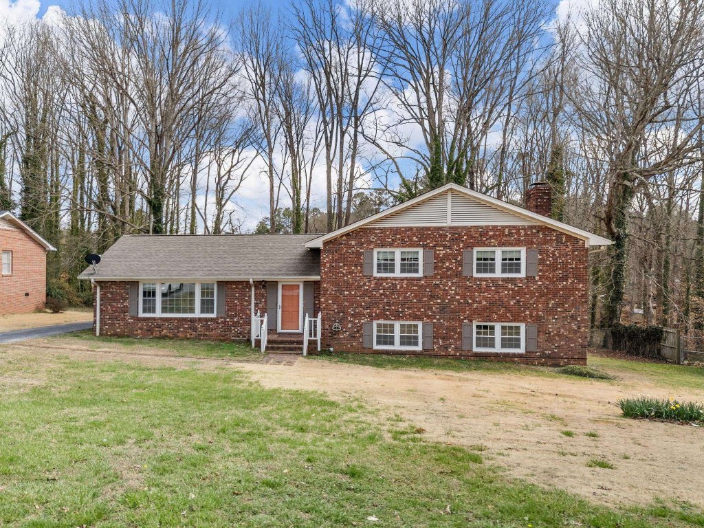 Maxwell Hills, Spartanburg community