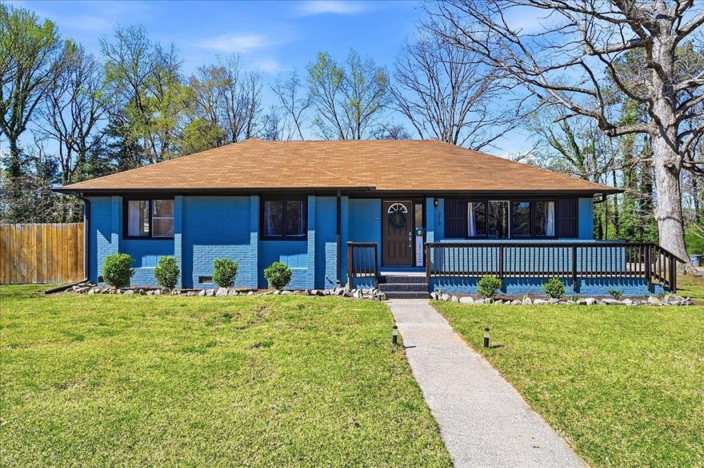 Camelot, Spartanburg community