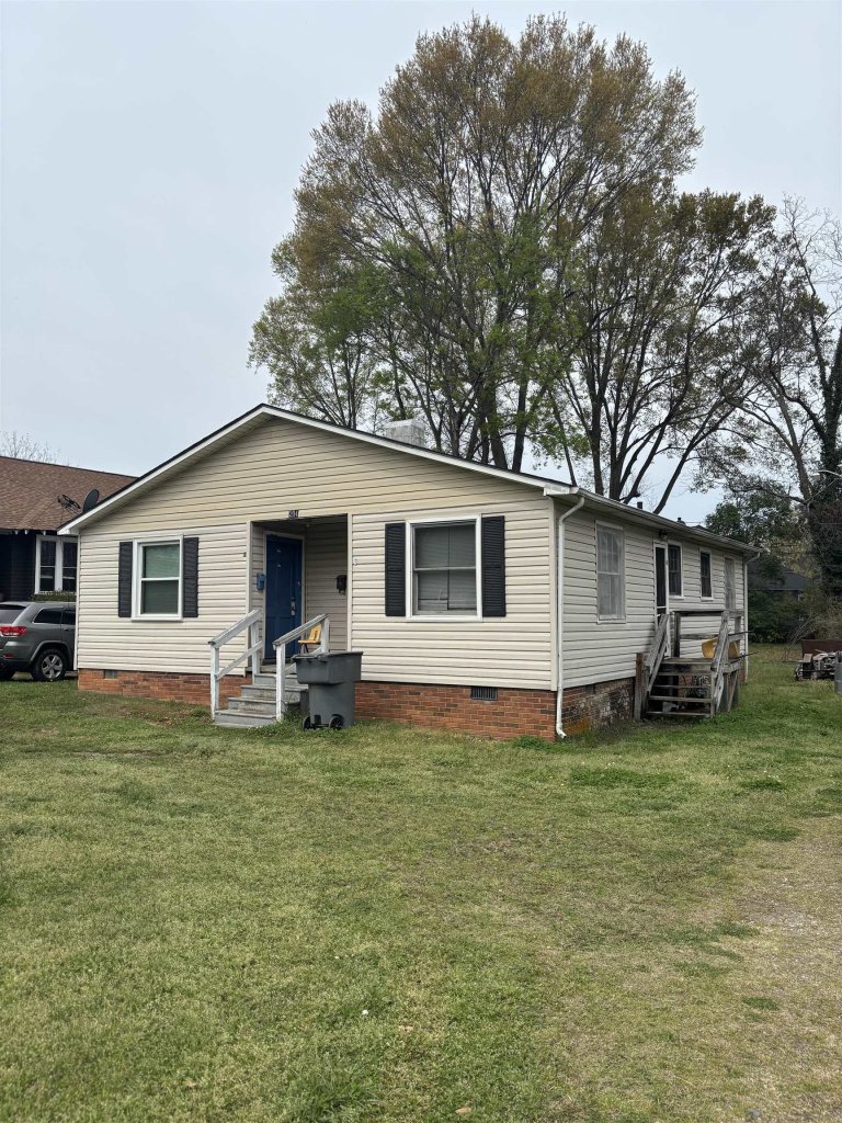 204 E Fremont Avenue