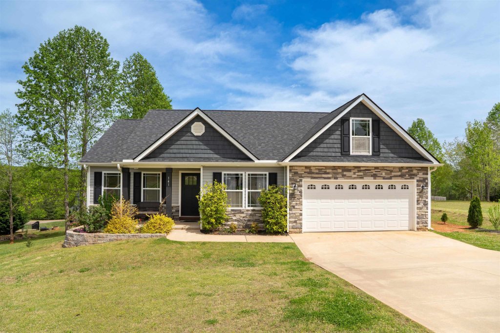 141 Middlebrooke Lane