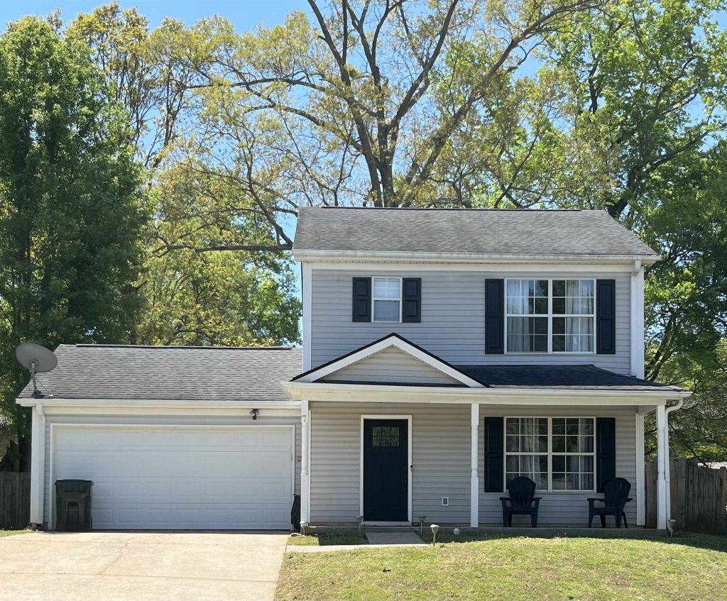 7 Diamond Hill Court