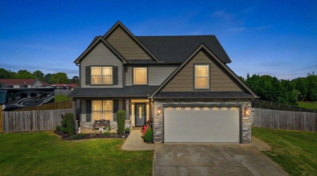 213 Creekside Farms Way