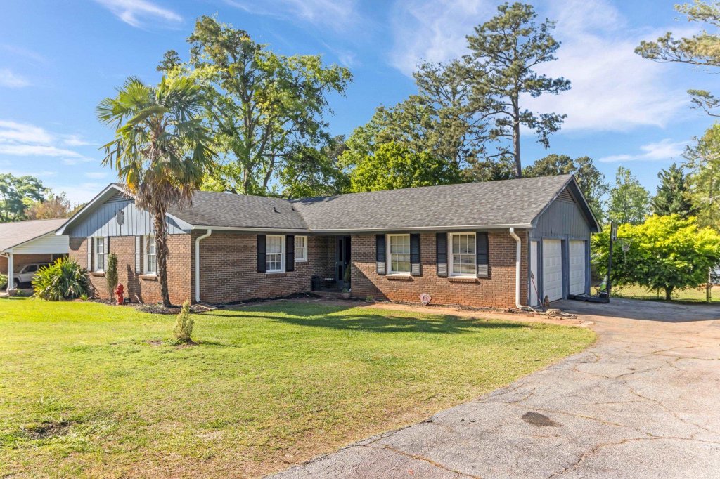 Hickory Hill, Inman community