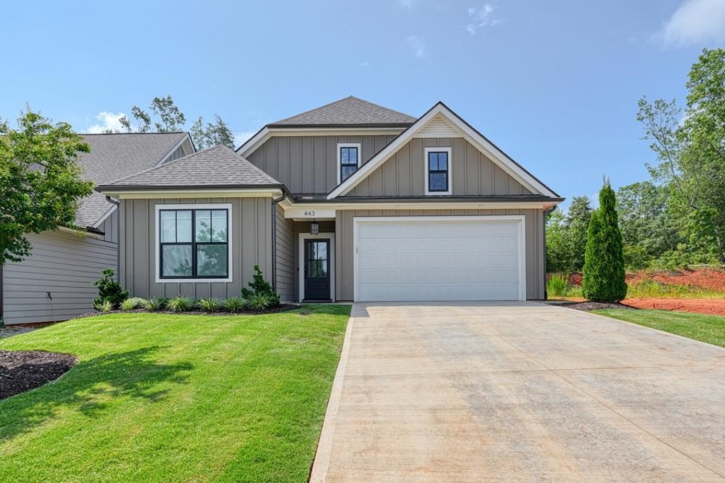 443 Brunswick Lane