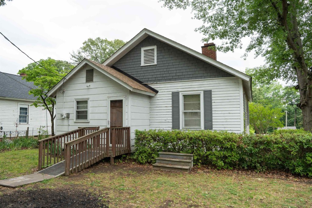 778 Camp St