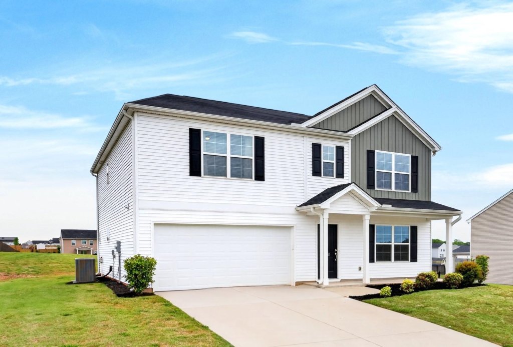 Adens Place, Boiling Springs community