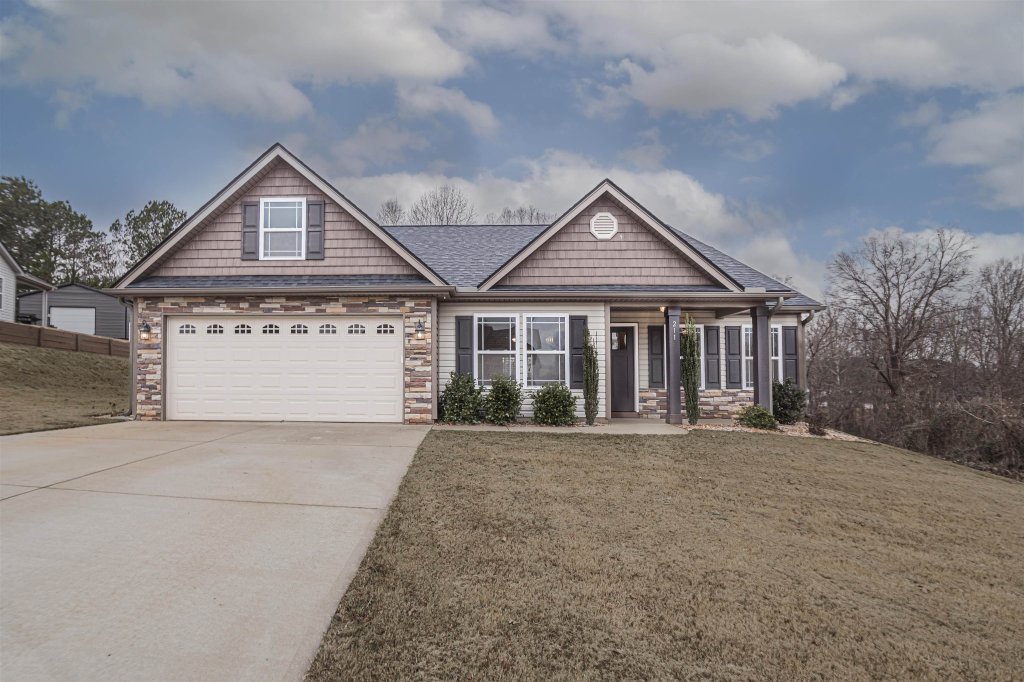 Blackberry Farms, Wellford community