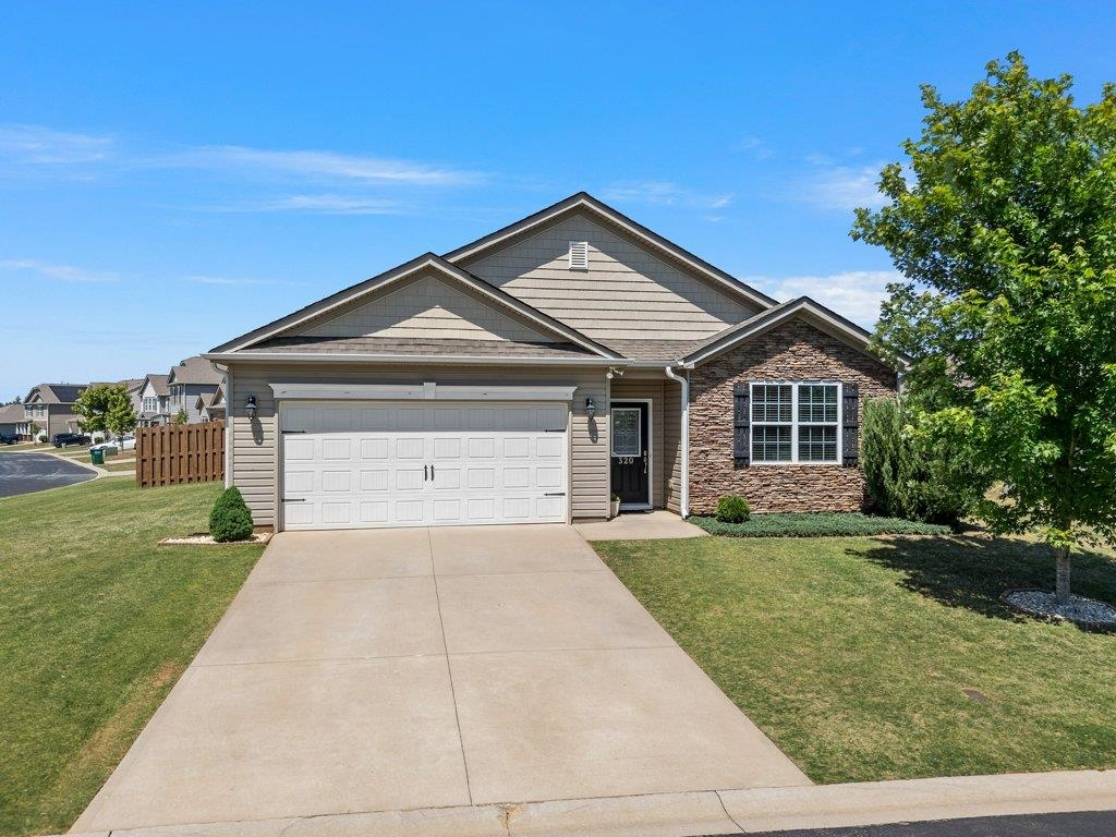 Clairmont Estates, Boiling Springs community