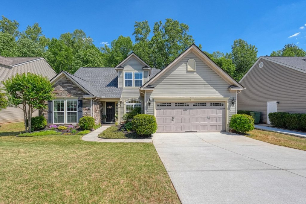 Hawk Creek North, Spartanburg community