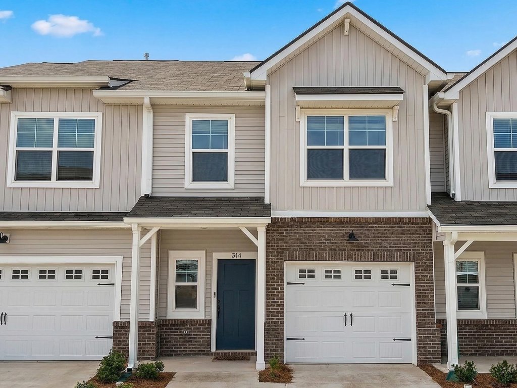 314 Hollenbeck Place