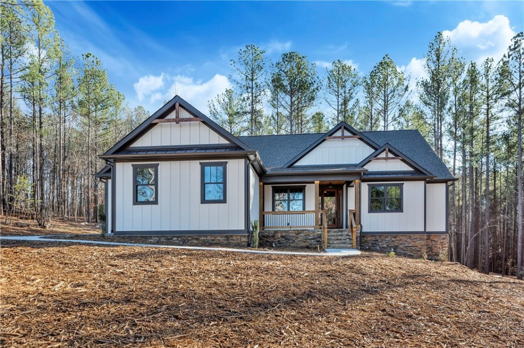 107 Cedar Bluff Court