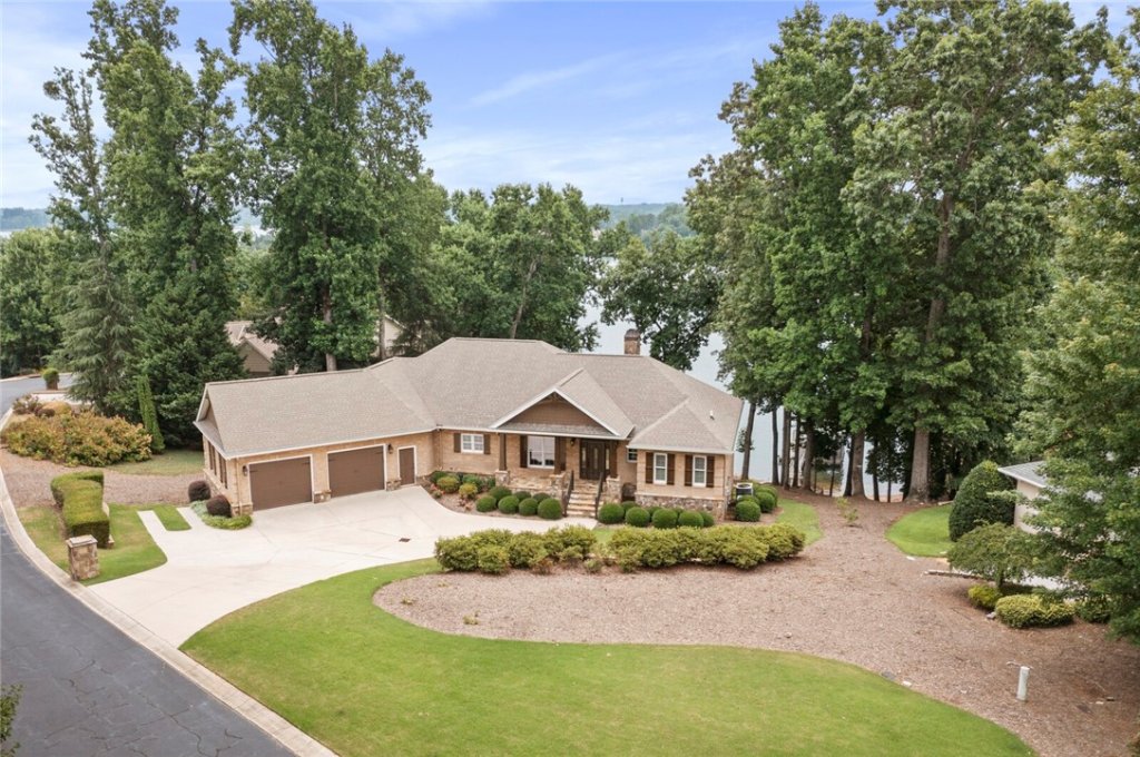 200 Windlake Drive