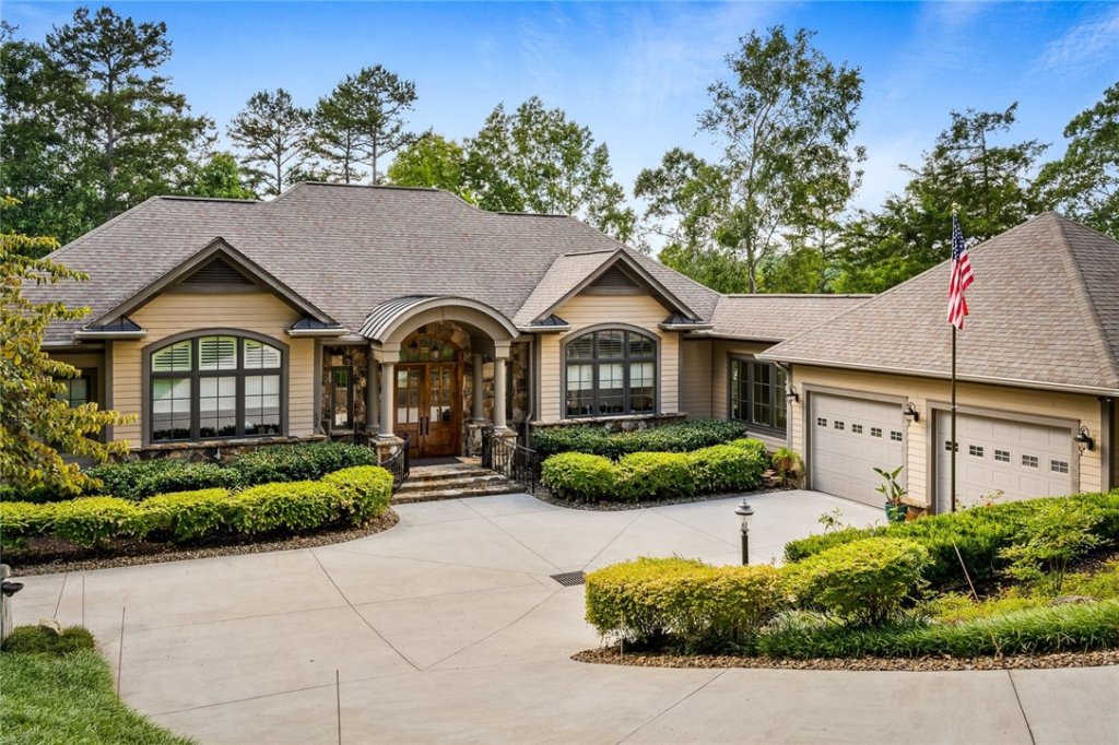 536 Stagecoach Drive