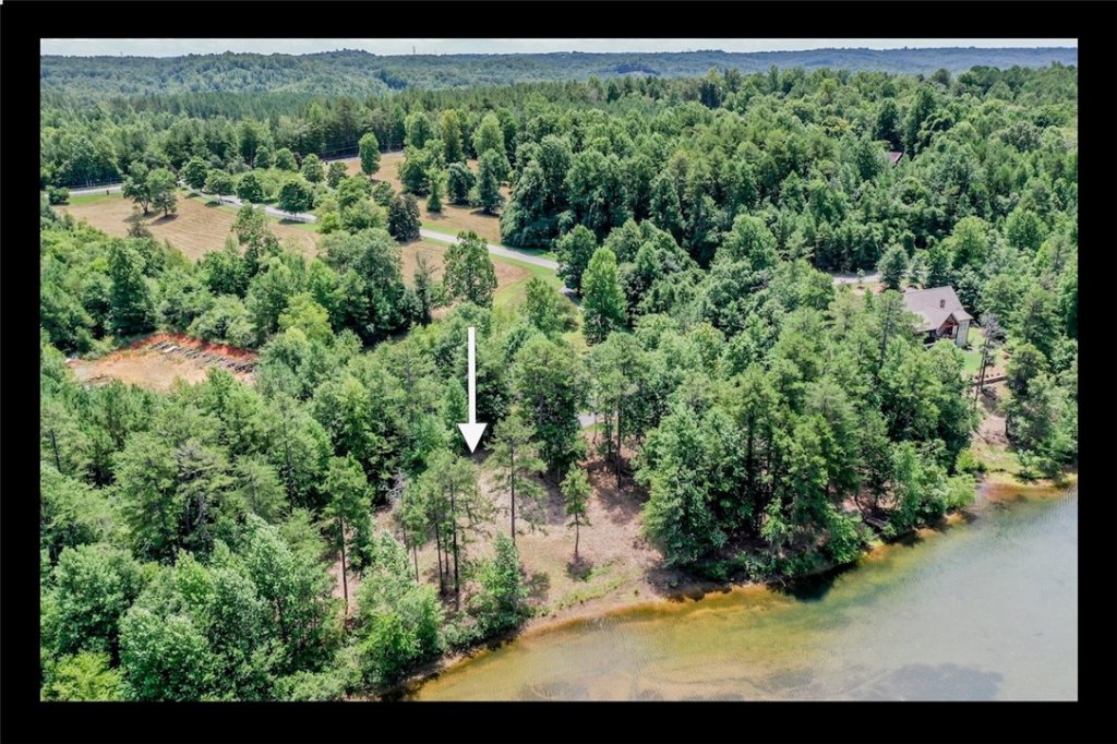 122 Island Drive