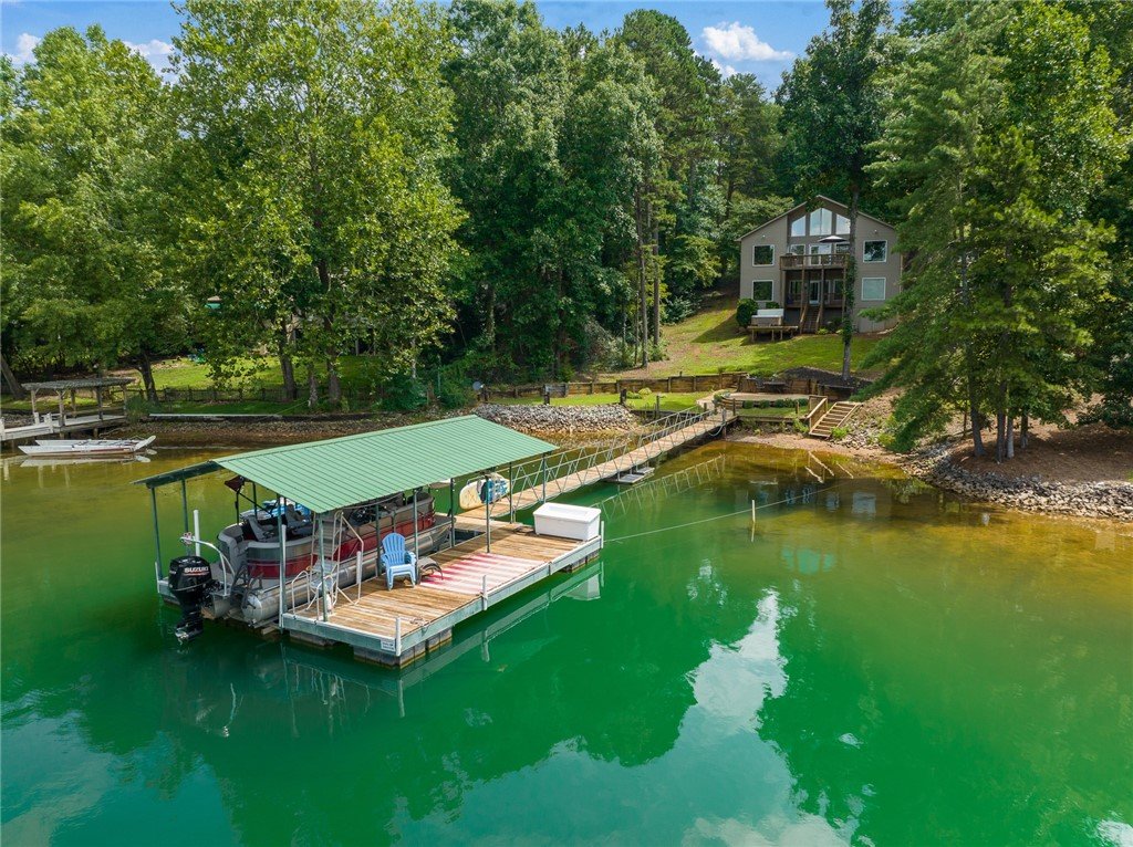 208 Shoreline Drive