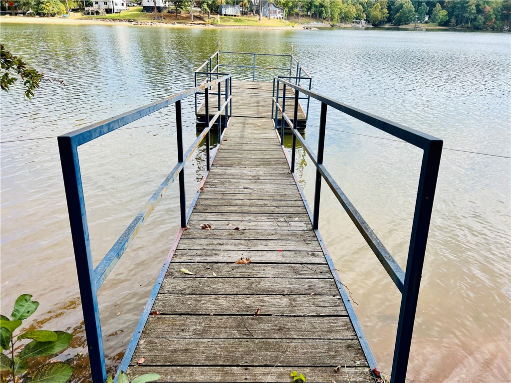 116 Lake Forest Drive