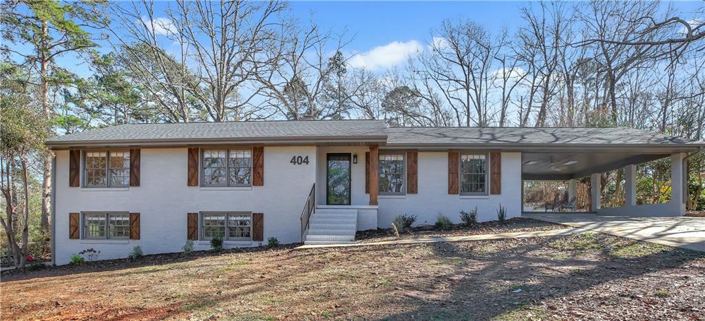 404 Lakeview Drive