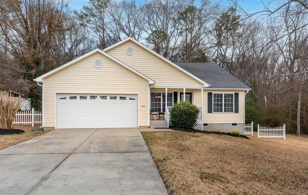 222 Ashwood Lane
