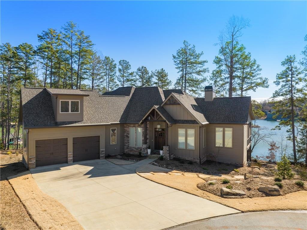 326 Bayside Drive