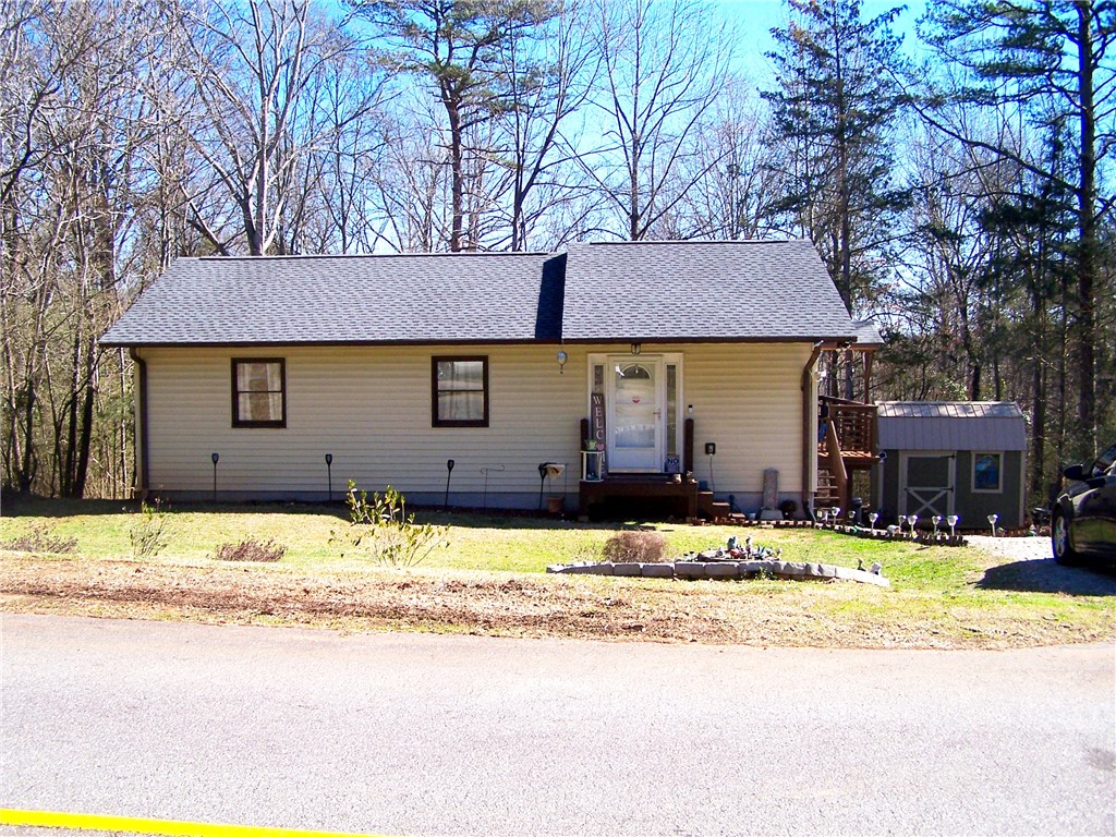 236 E Capewood Avenue