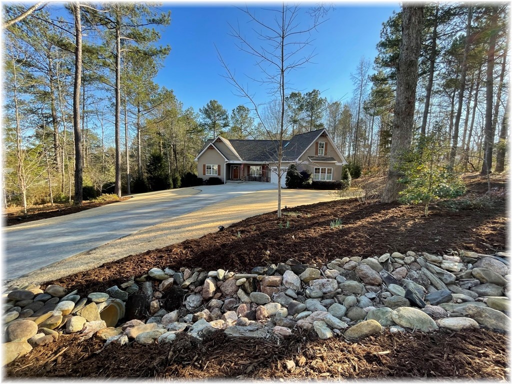 104 Springdale Court