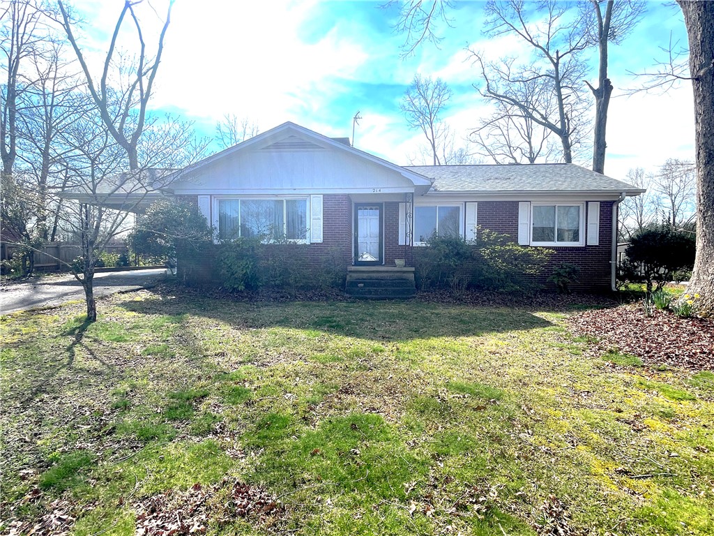 214 Alta Vista Drive