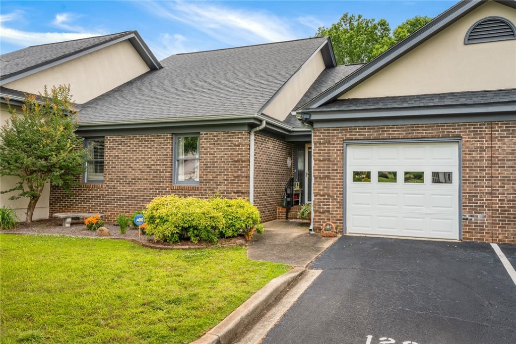 1203 Cobbs Glen Drive