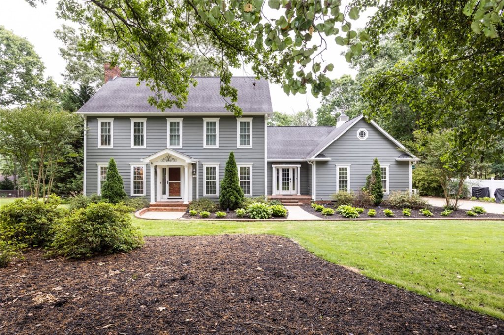 7 Merry Oak Trail