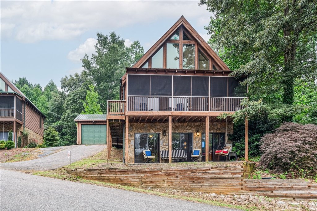131 Briar Court