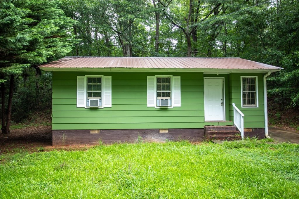 125 Brookmeade Drive