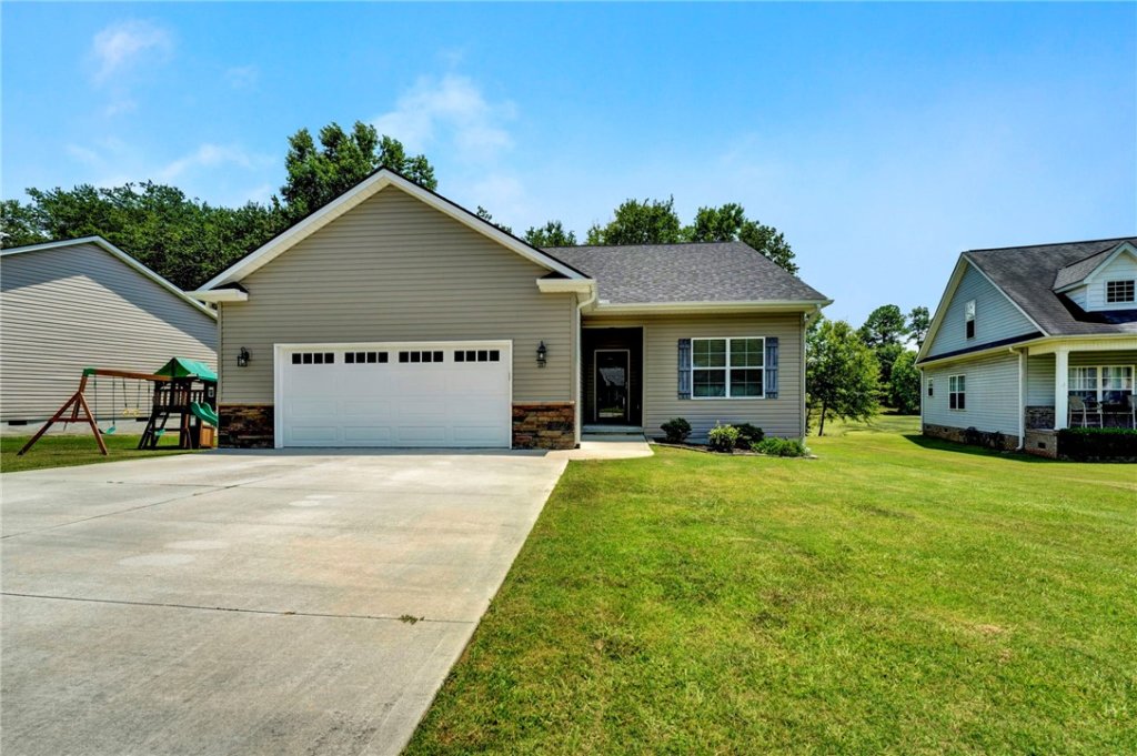 217 Ashwood Lane