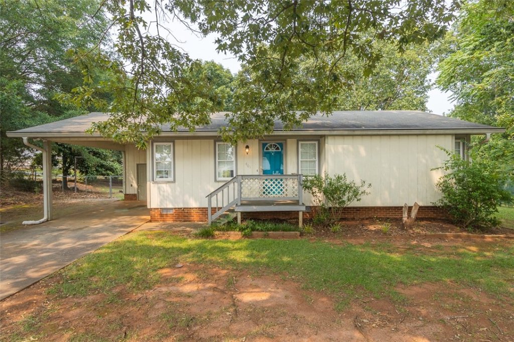 401 Fox Valley Road