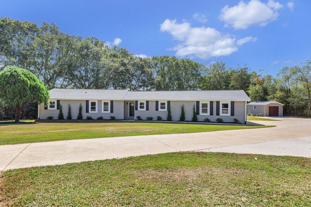 300 Silver Lane Circle