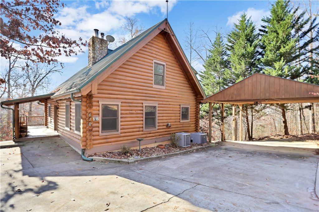 616 Pointe Wildwood Drive