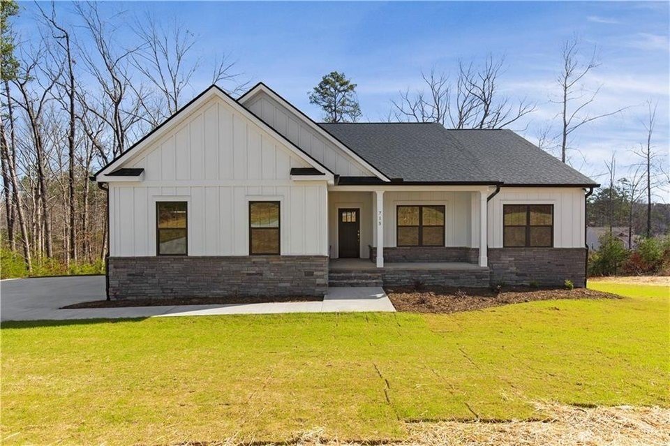 715 Sunset Cove Drive