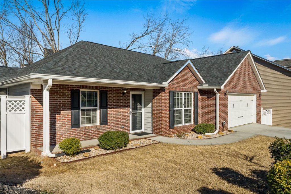 101 Abigail Lane