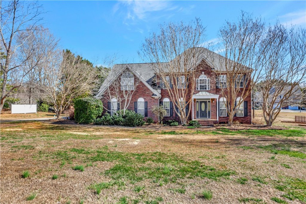 102 Wren Crossing Lane