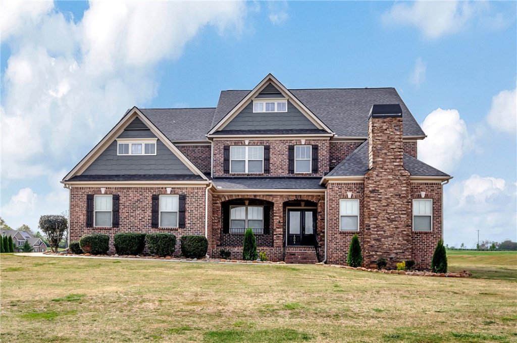 1004 Omega Farms Lane