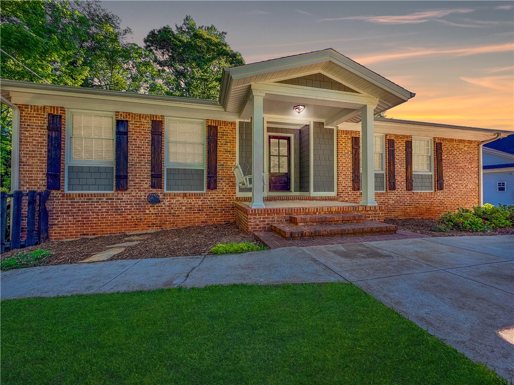 306 Upper Highland Drive