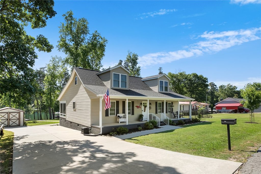 113 Dugout Cove Road