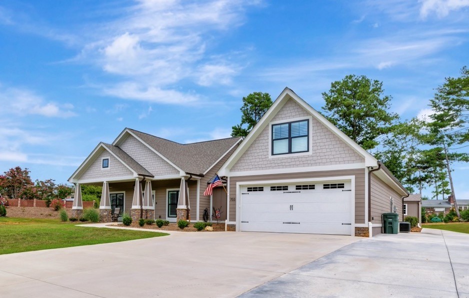 703 Ploma Drive