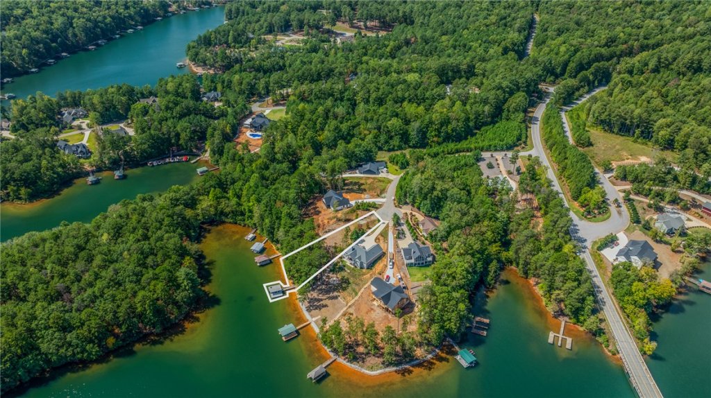 182 Palmetto Pointe Drive