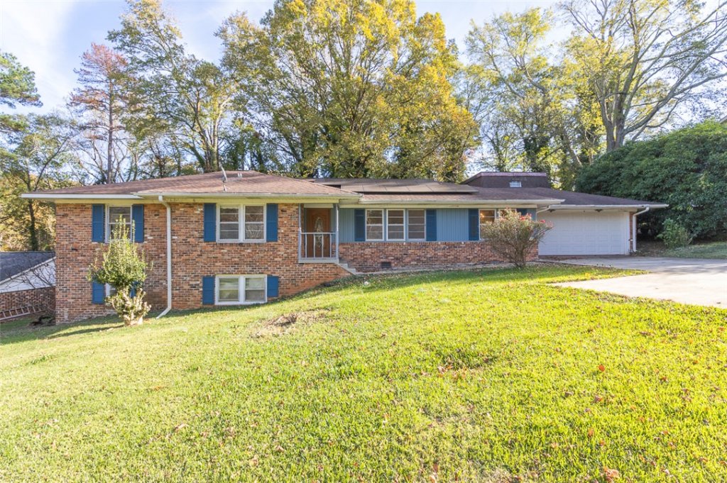 212 Forest Hill Drive